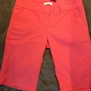 NWT coral shorts